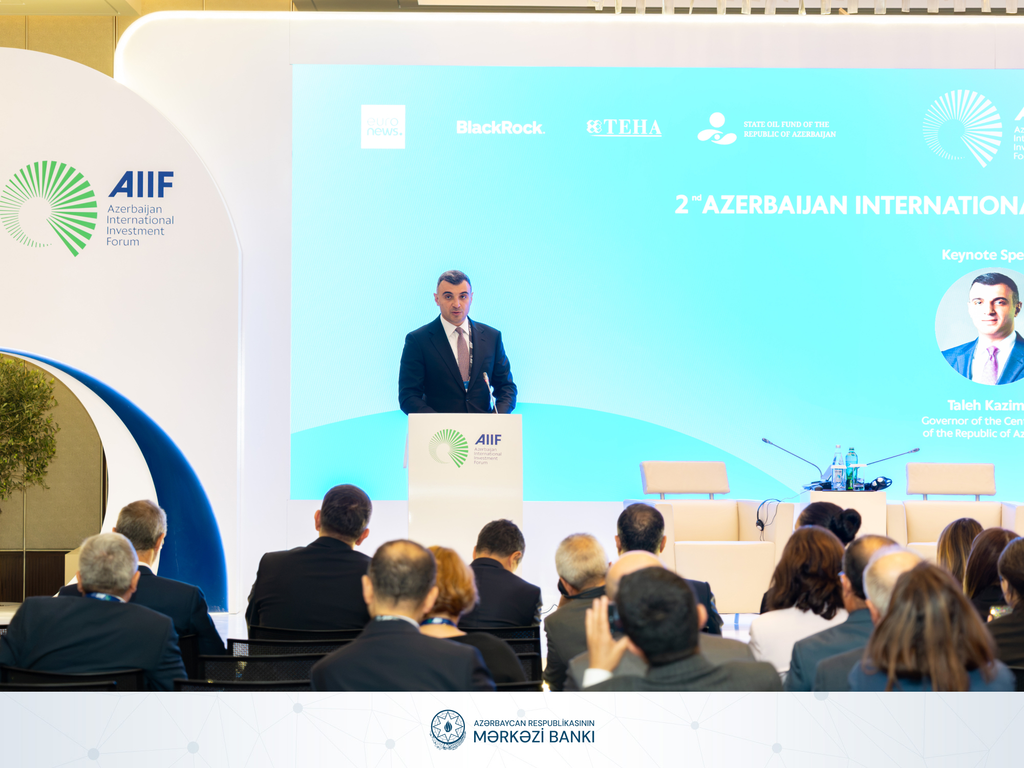 Mərkəzi Bankın sədri İkinci Beynəlxalq İnvestisiya Forumunda çıxış edib